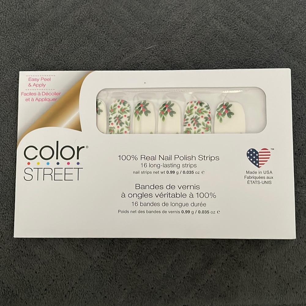 Color Street 100% Real Nail Polish Strips - Berry Merry